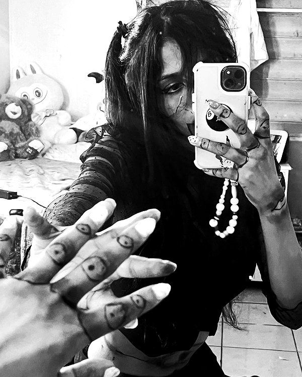 ki.re.ina instagram image archive image