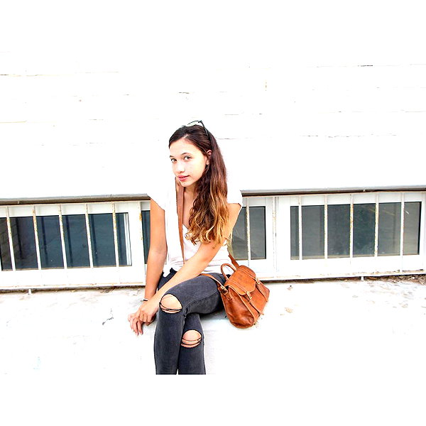 romi_henenson instagram image archive image