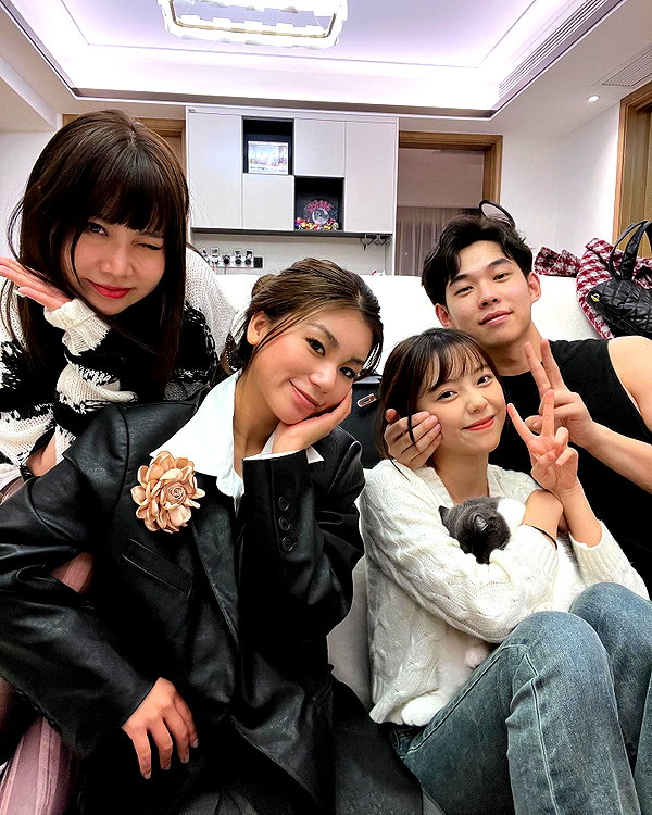 kelseydopegal instagram image archive image