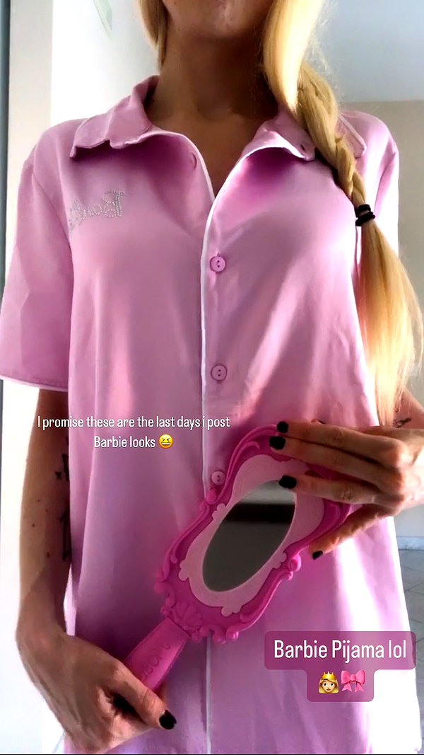 roxiechelon2 instagram image archive image