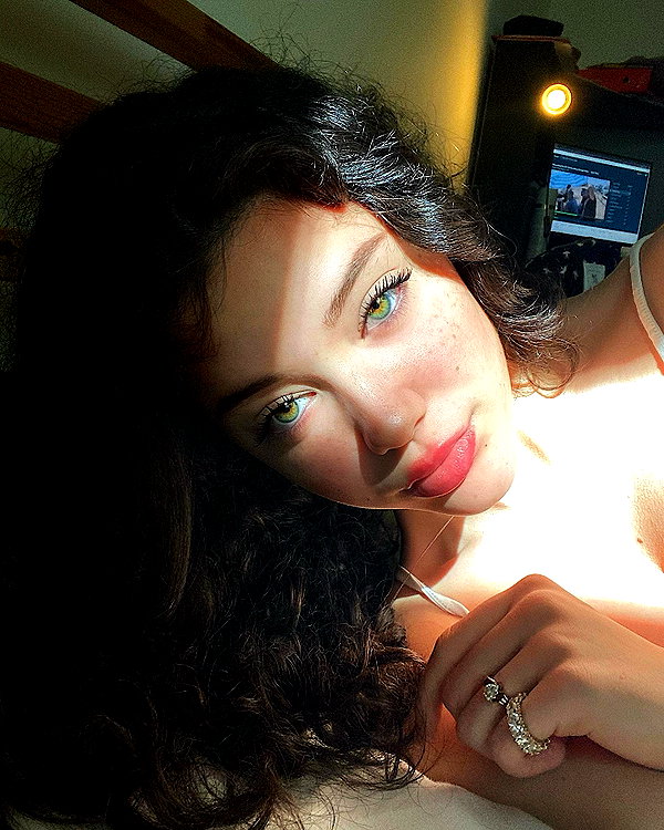 vanessa.rhd instagram image archive image