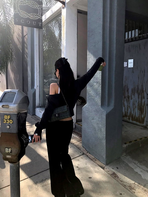 daxbin instagram image archive image