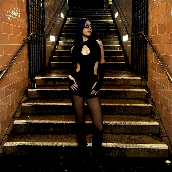 ayash.hila instagram image archive image