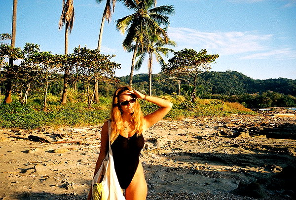pia__kim instagram image archive image