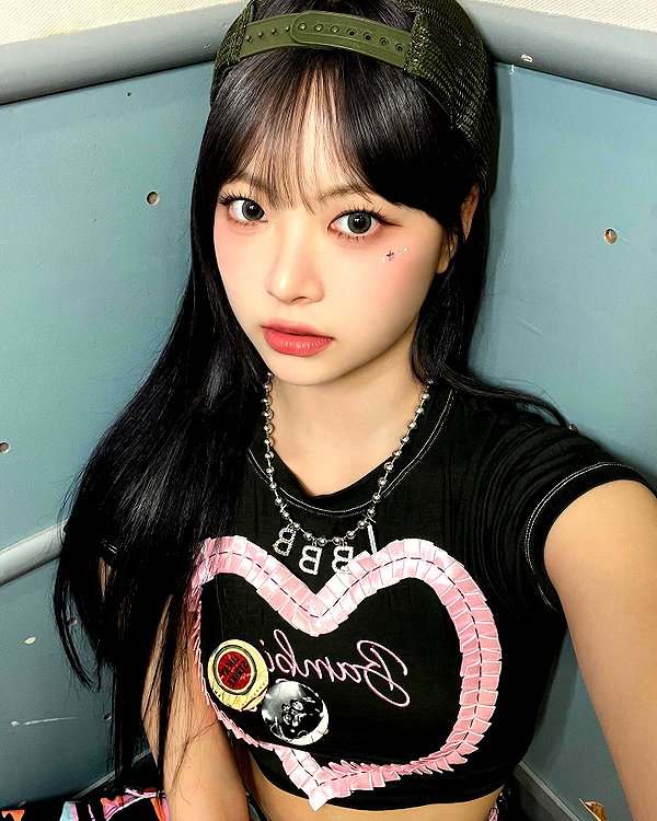 hhh.e_c.v instagram image archive image
