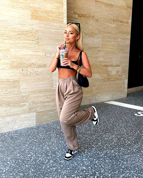allieauton instagram image archive image