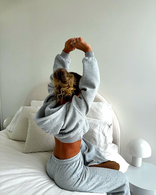 allieauton instagram image archive image