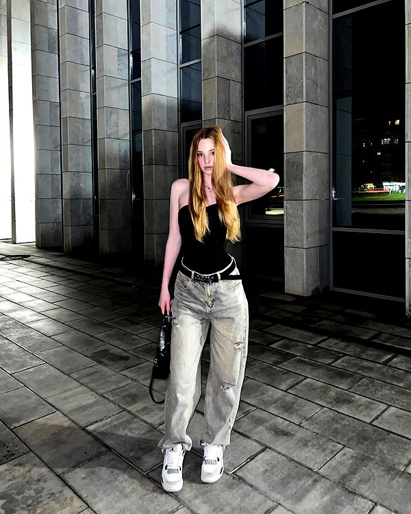 d.ddomyn instagram image archive image