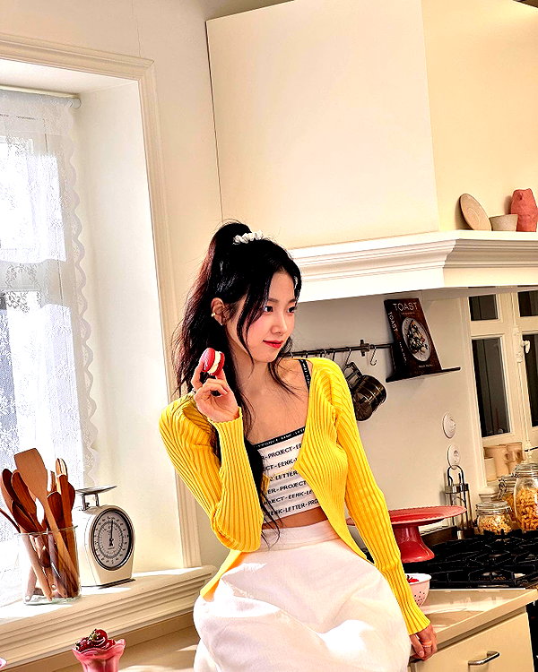 zuhazana instagram image archive image