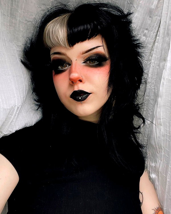 yeahimcaroline instagram image archive image