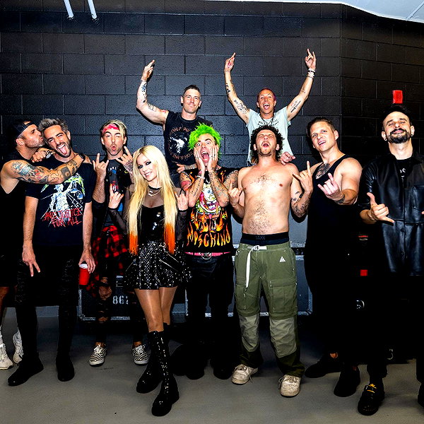avrillavigne instagram image archive image