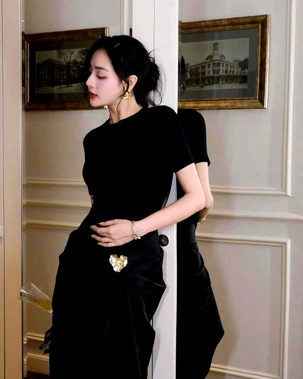 lyhythuedoxinh instagram image archive image