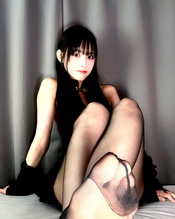 yamikumo_leisa instagram image archive image