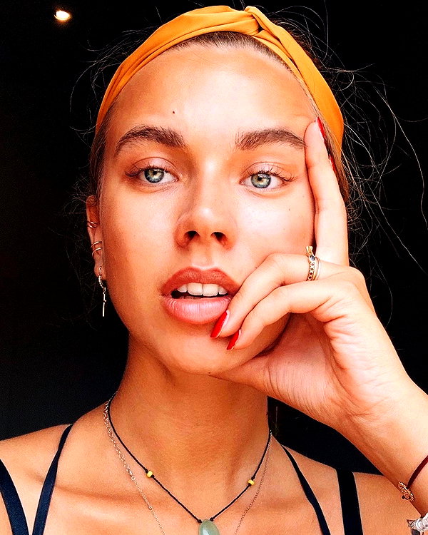 pia__kim instagram image archive image