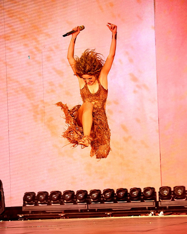 shakira instagram image archive image