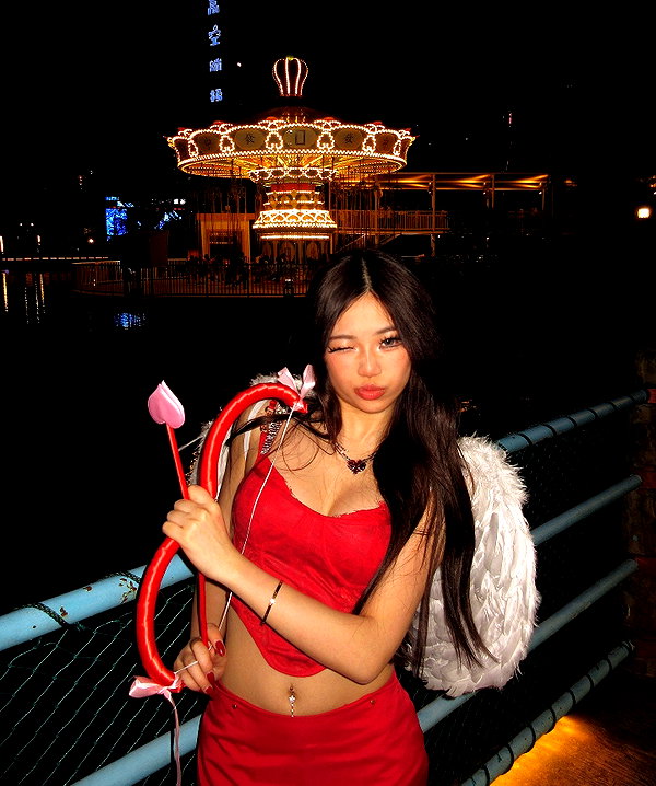 joycee.e instagram image archive image