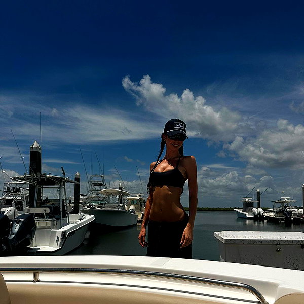 gigihadid instagram image archive image