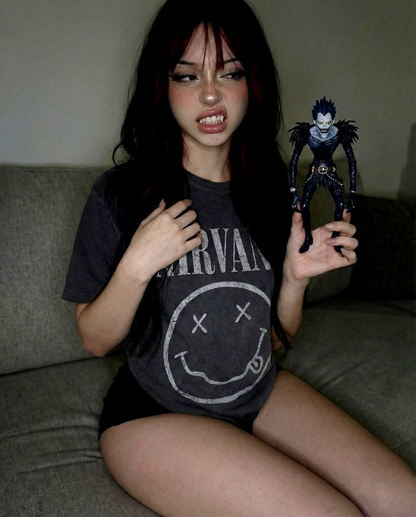 vampeess instagram image archive image