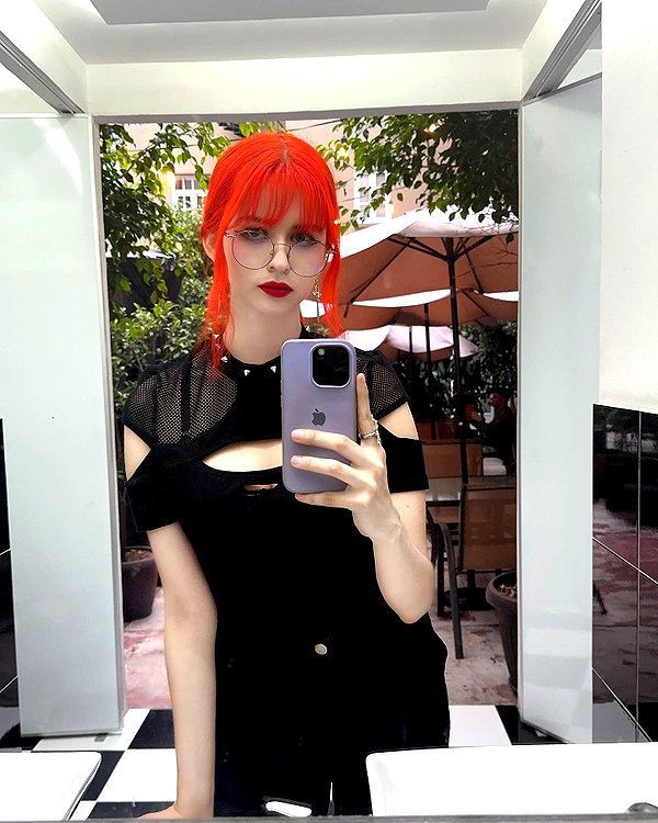 luly1980s instagram image archive image
