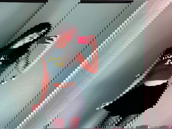 elianachetrit elianachetrit archive image