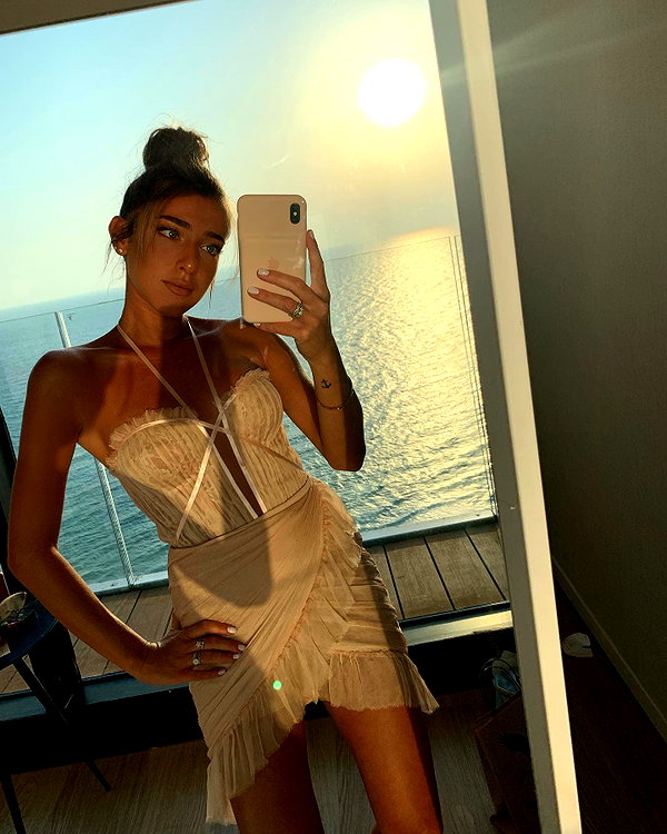 annezivi instagram image archive image