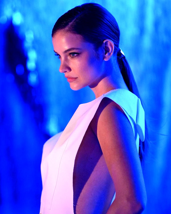 realbarbarapalvin instagram image archive image