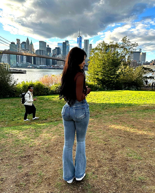 vanessa.rhd instagram image archive image