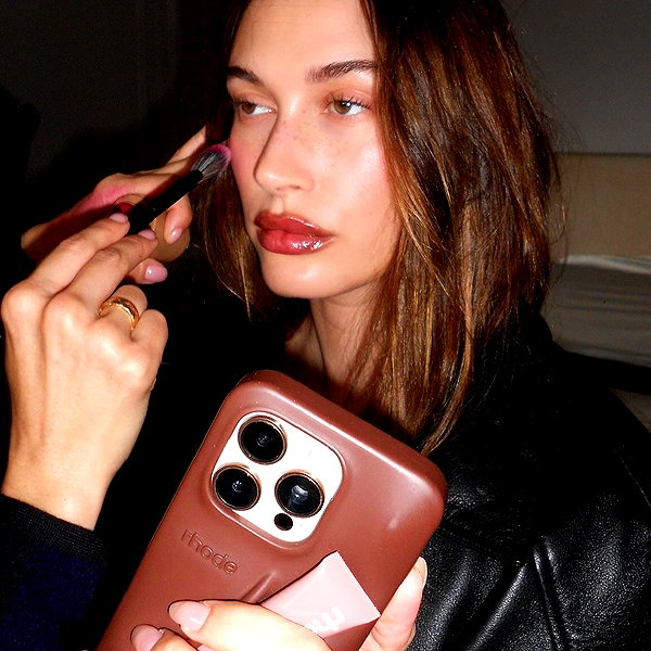haileybieber instagram image archive image