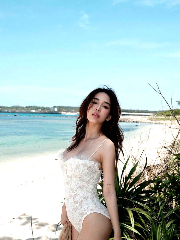 lyhythuedoxinh instagram image archive image