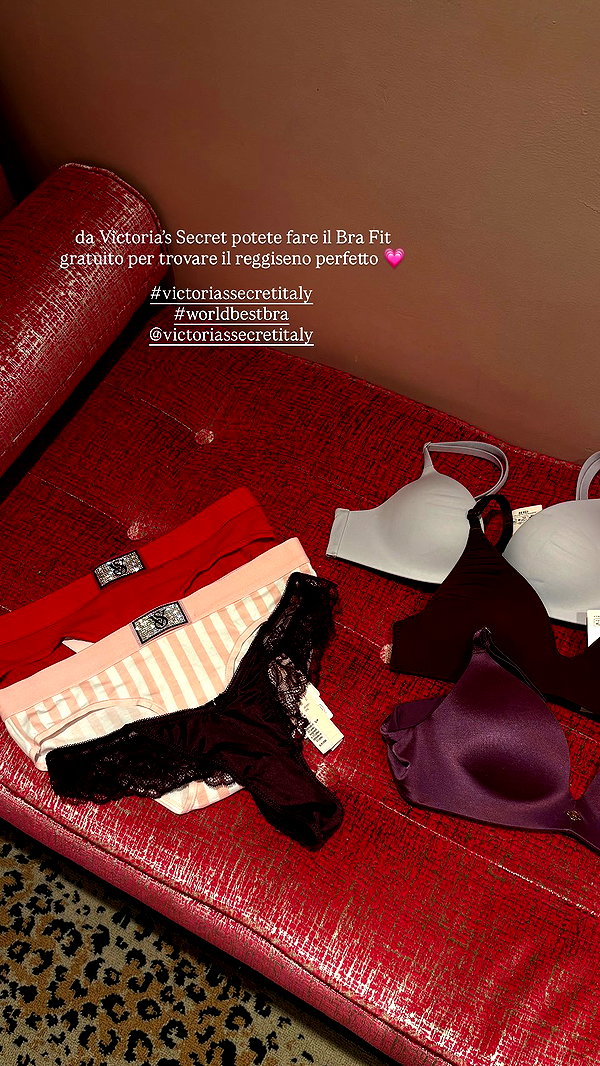 annabottoo instagram image archive image