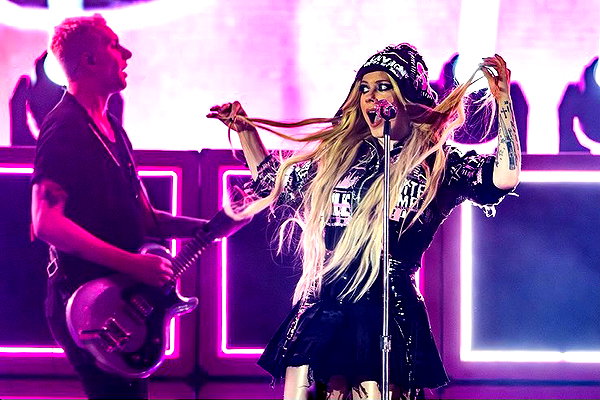 avrillavigne instagram image archive image