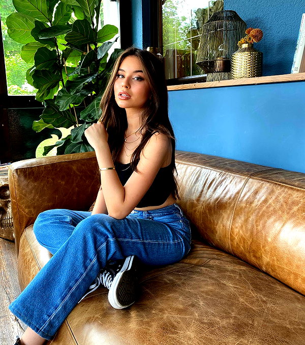 zoeliss instagram image archive image