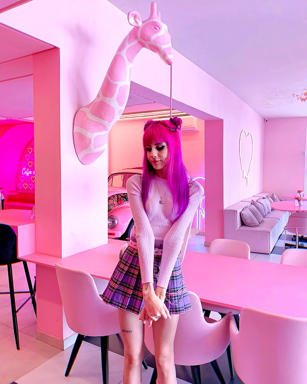 jadelaverne instagram image archive image