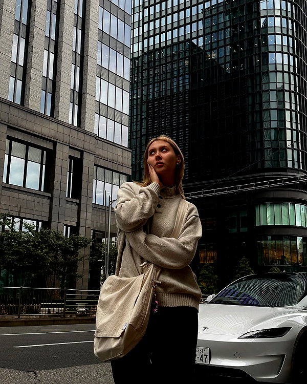 vollkova__ instagram image archive image