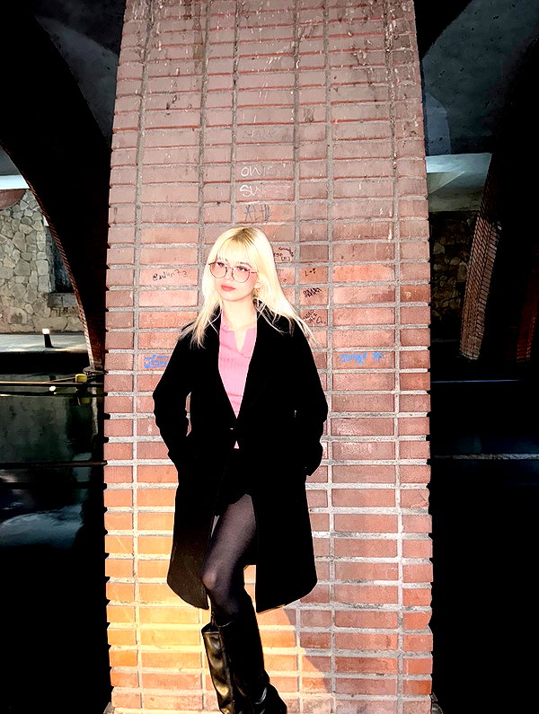 luly1980s instagram image archive image