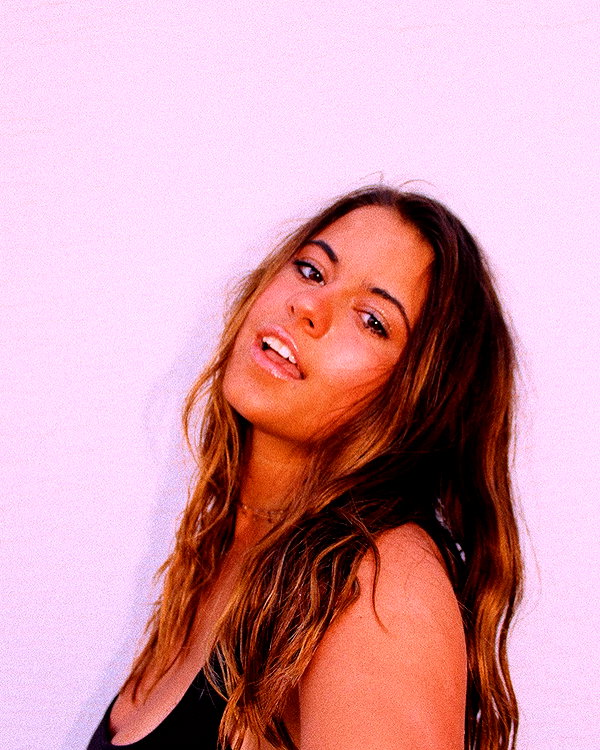 isabella.lauren instagram image archive image