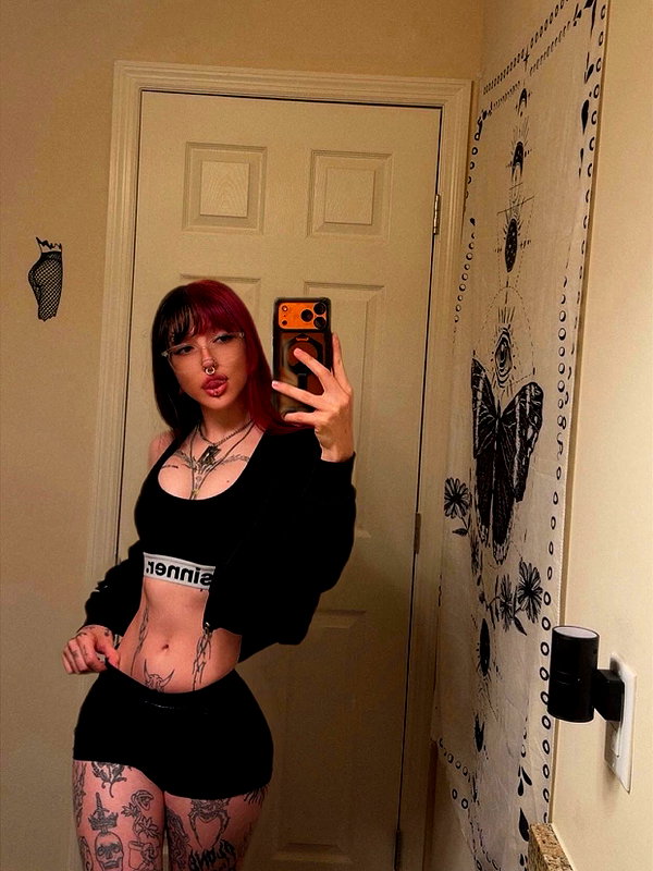 luucifina instagram image archive image