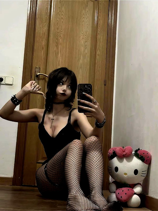 cospxreiw instagram image archive image
