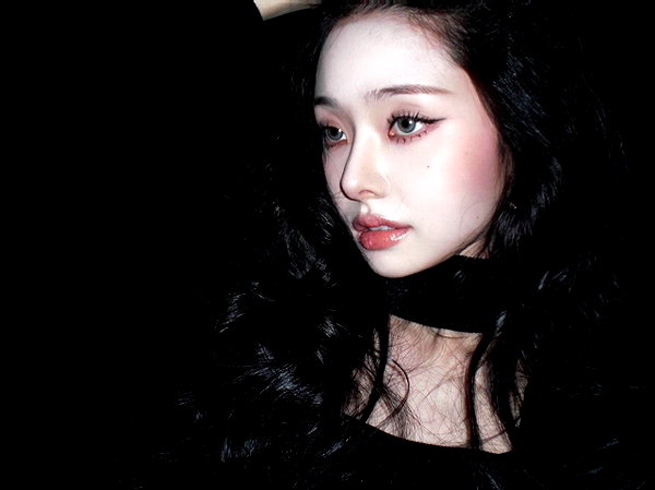 dear.zia instagram image archive image
