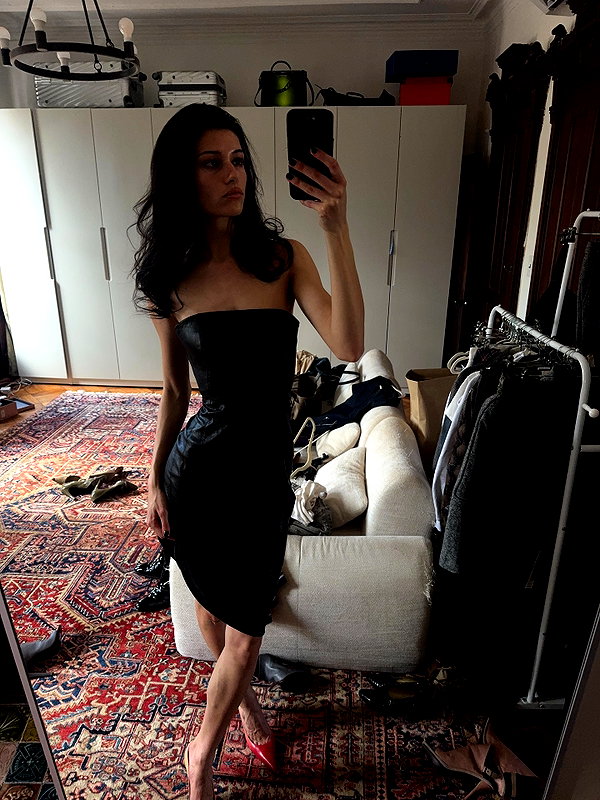 reneeebeller instagram image archive image