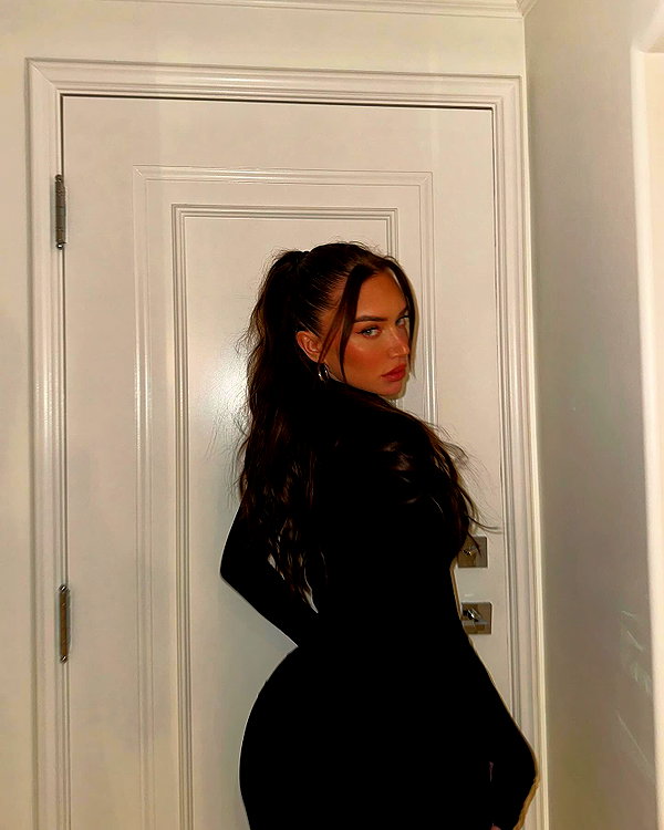 staskaranikolaou instagram image archive image