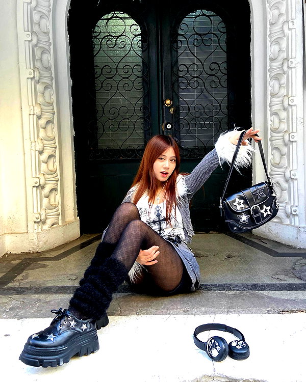 is2tian instagram image archive image