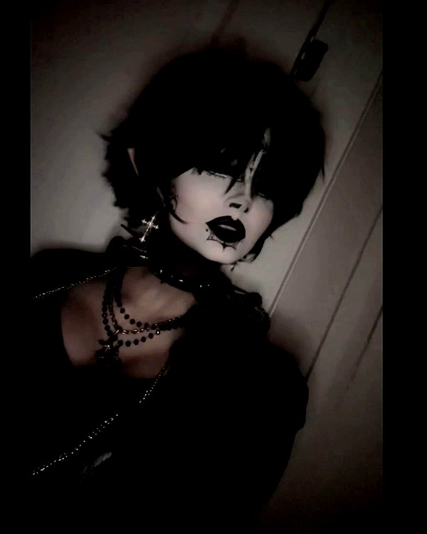 darkblueyoshii instagram image archive image