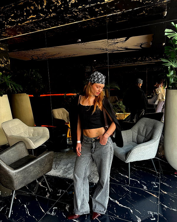 solzarubin_ instagram image archive image