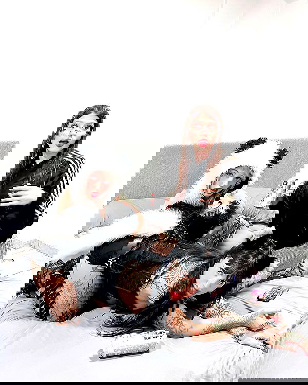 naia_gg naia_gg archive image