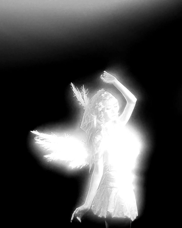 hhh.e_c.v instagram image archive image