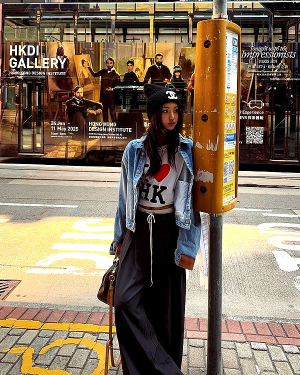ll.lu1s instagram image archive image