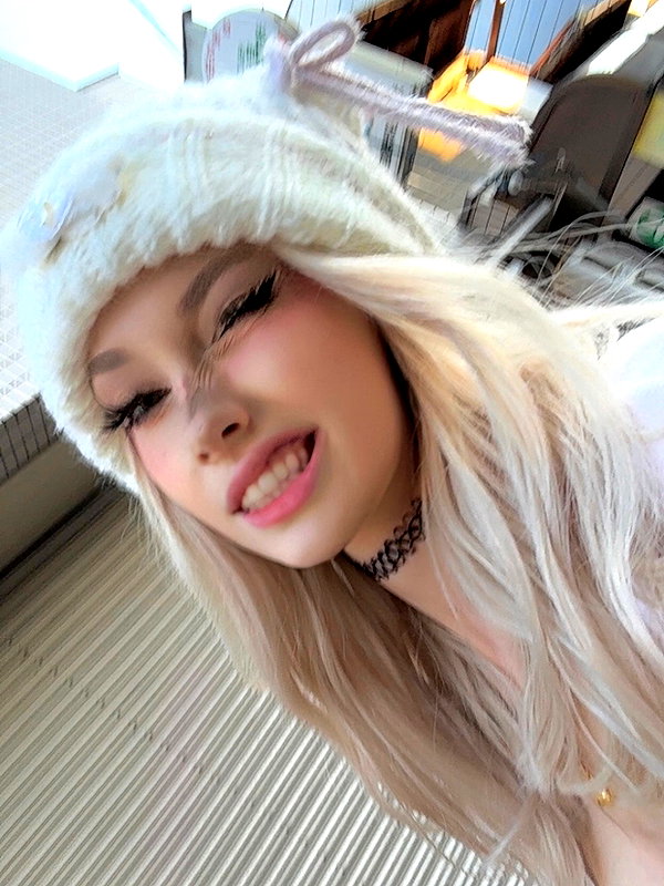 milkiwifey instagram image archive image