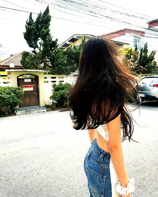 ll.lu1s instagram image archive image