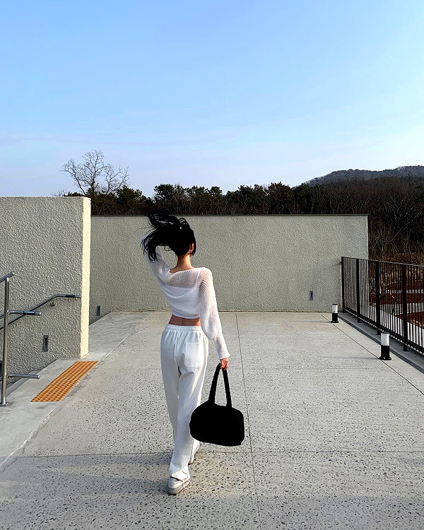 daxbin instagram image archive image